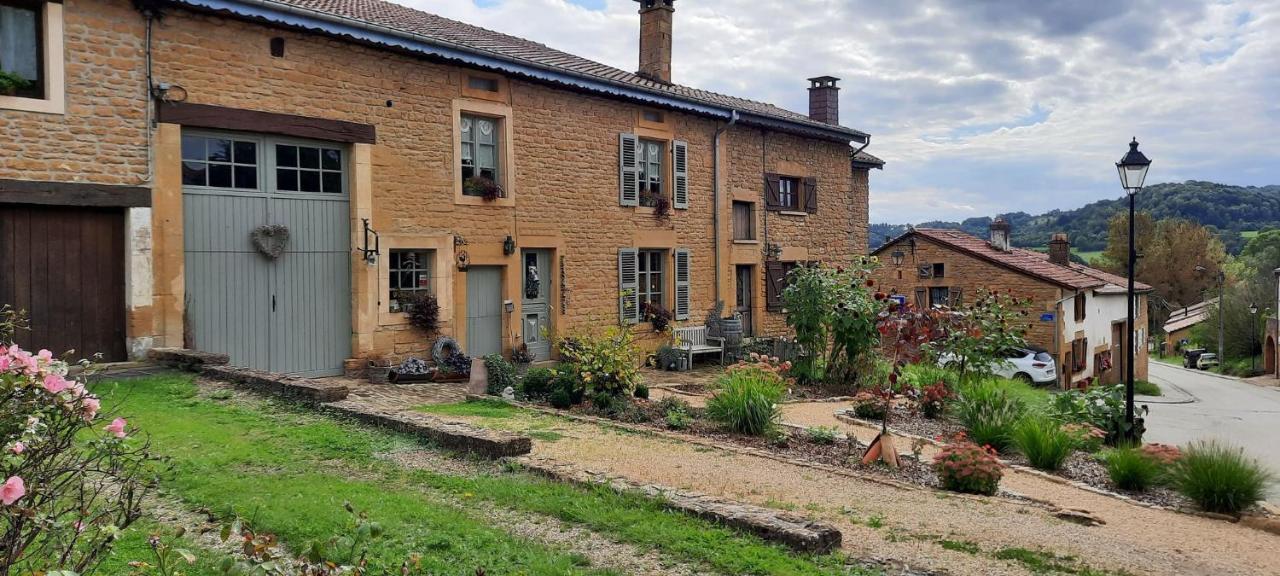 Les Gites & Chambres D'Hotes De La Ferme De Rosiere Houdrigny Екстер'єр фото